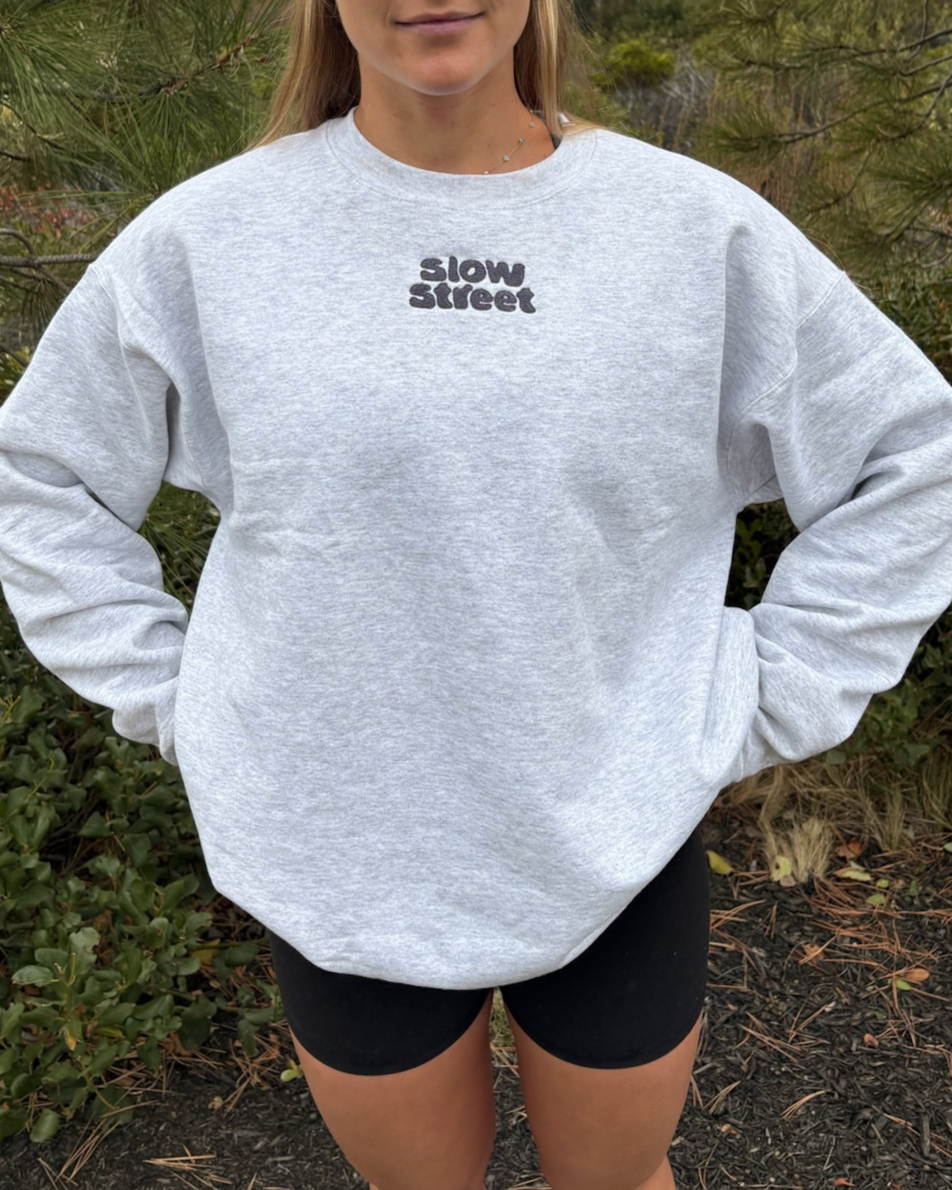 Embroidered Crewneck - Grey